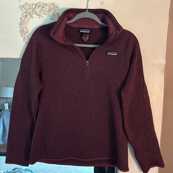 Patagonia Woman M Maroon Purple 1/4 Zip Better Sweater - Picture 4 of 8